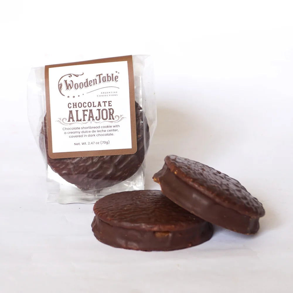 Alfajores con Dulce de Leche Bañados en Chocolate Amargo 