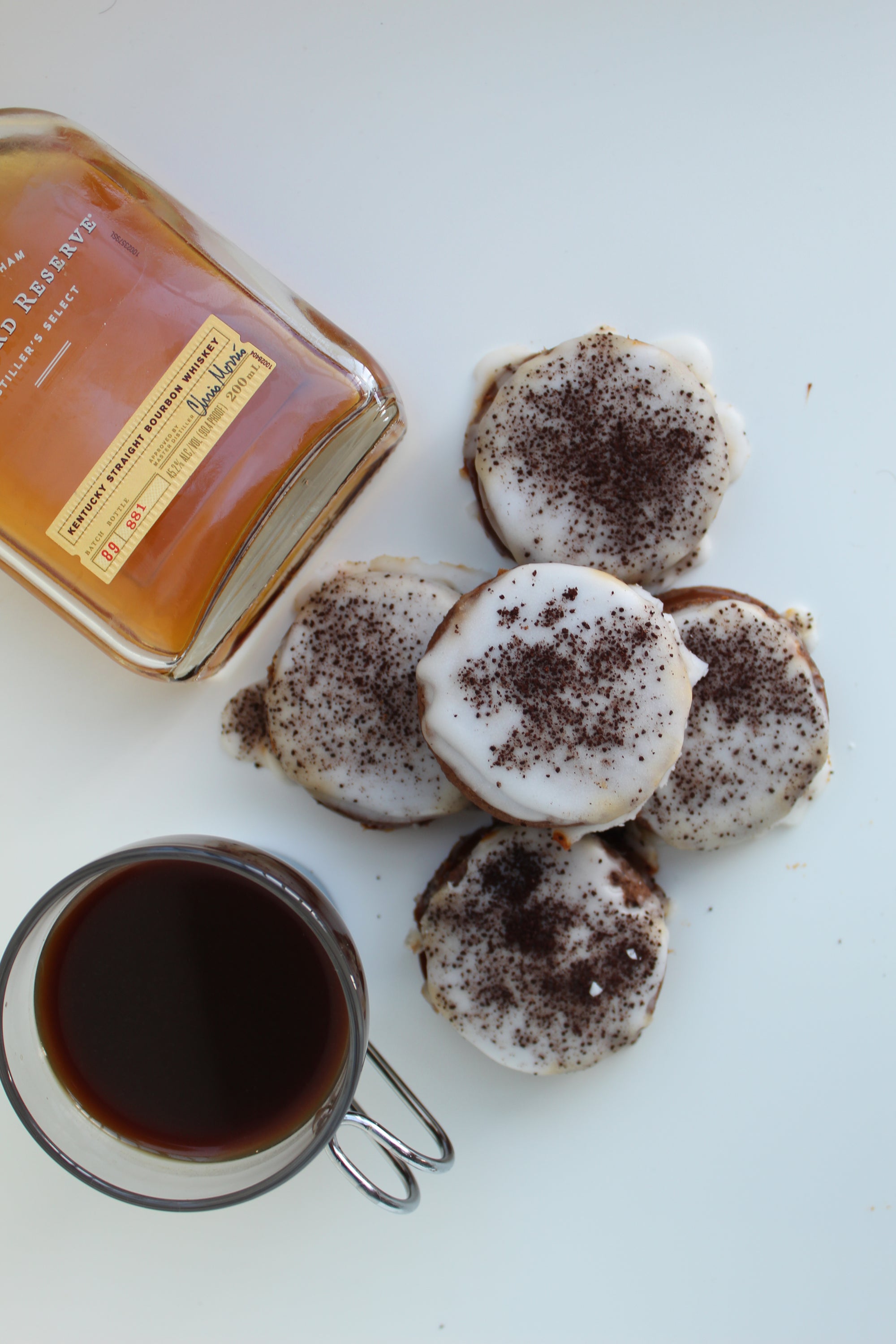 Conitos de Dulce de Leche con Chocolate Amargo y Café