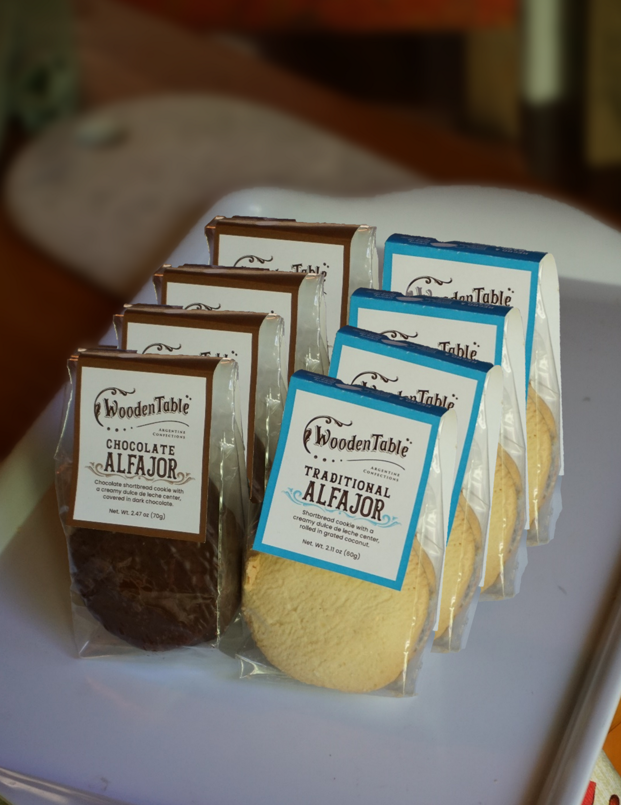 Traditional and dark chocolate alfajor