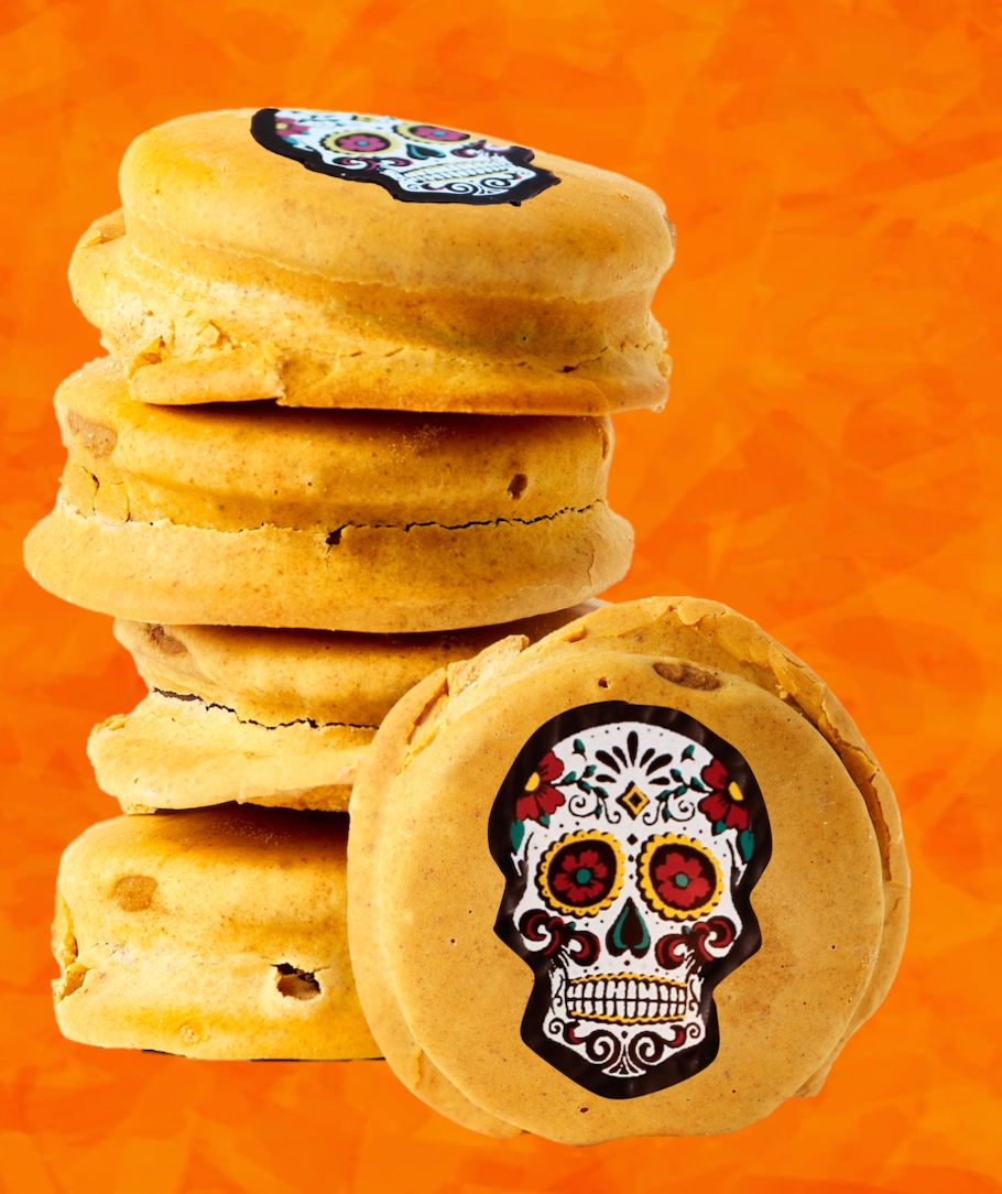 pumpkin alfajor with skull design